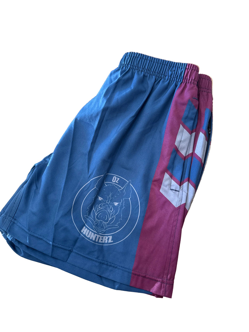 Load image into Gallery viewer, Oz Hunterz footy shorts
