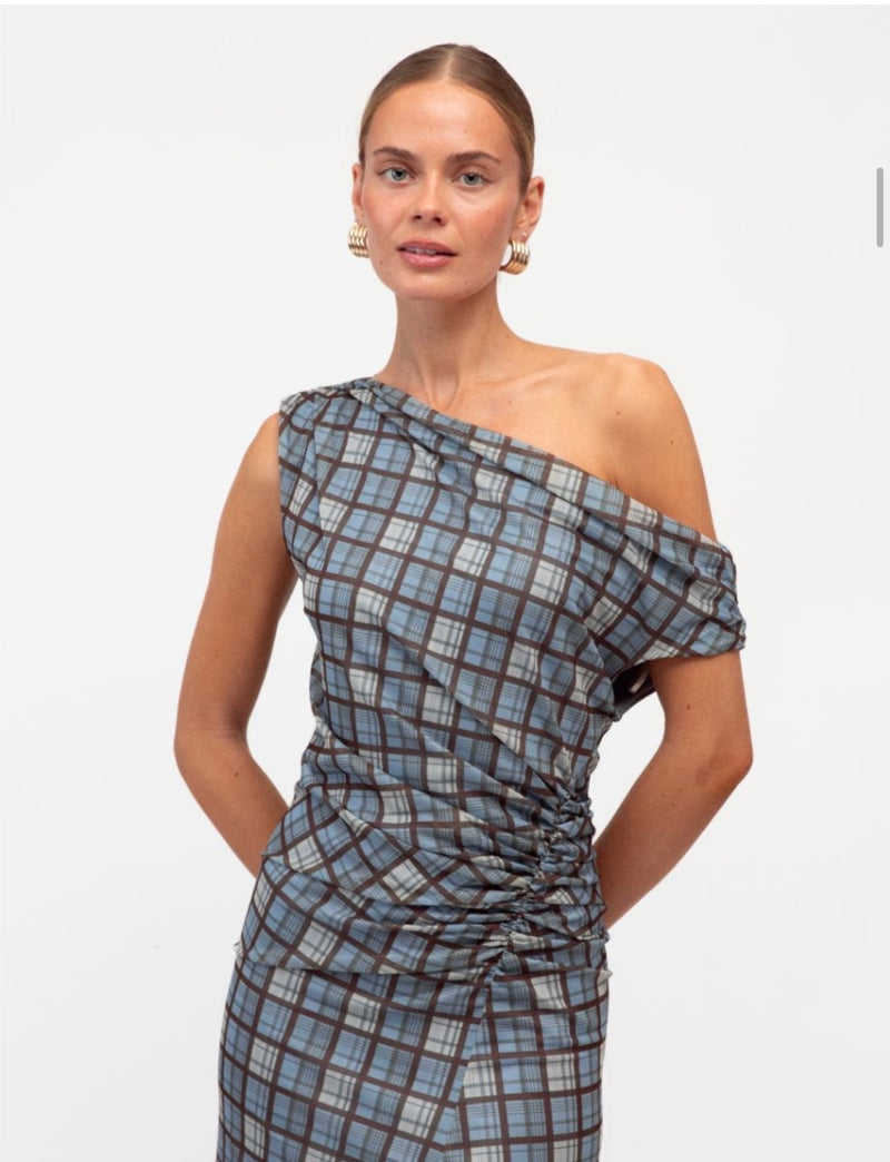 Load image into Gallery viewer, White Closet plaid Dress
