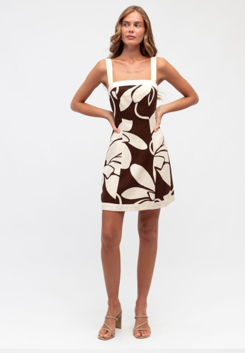 Load image into Gallery viewer, White Closet ~Summer Bloom
