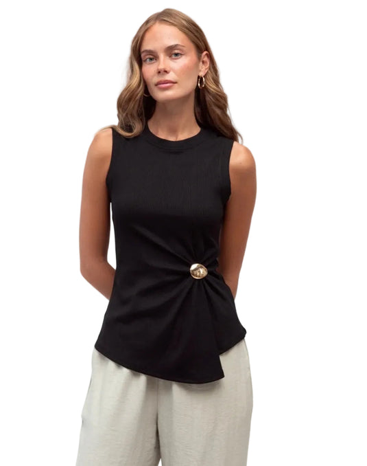 White Closet Black shirt