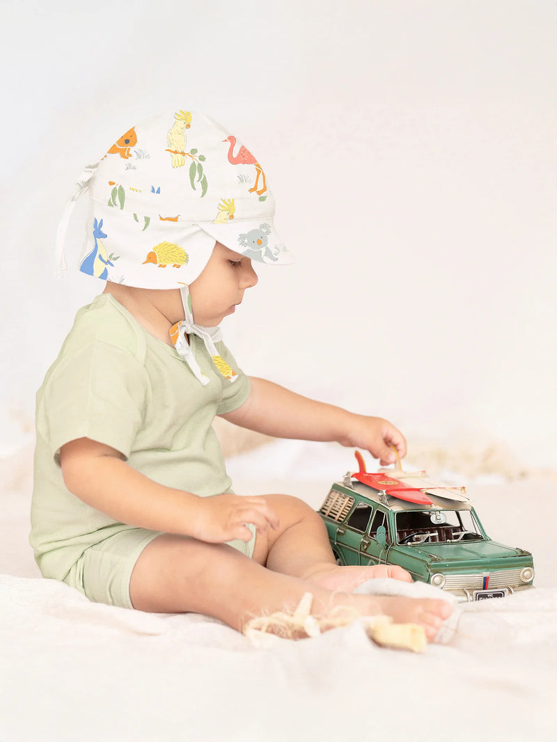 Load image into Gallery viewer, Toshi - Flap Cap Bambini
